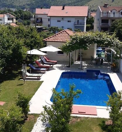 Apartmani Amira טרביניה מראה חיצוני תמונה