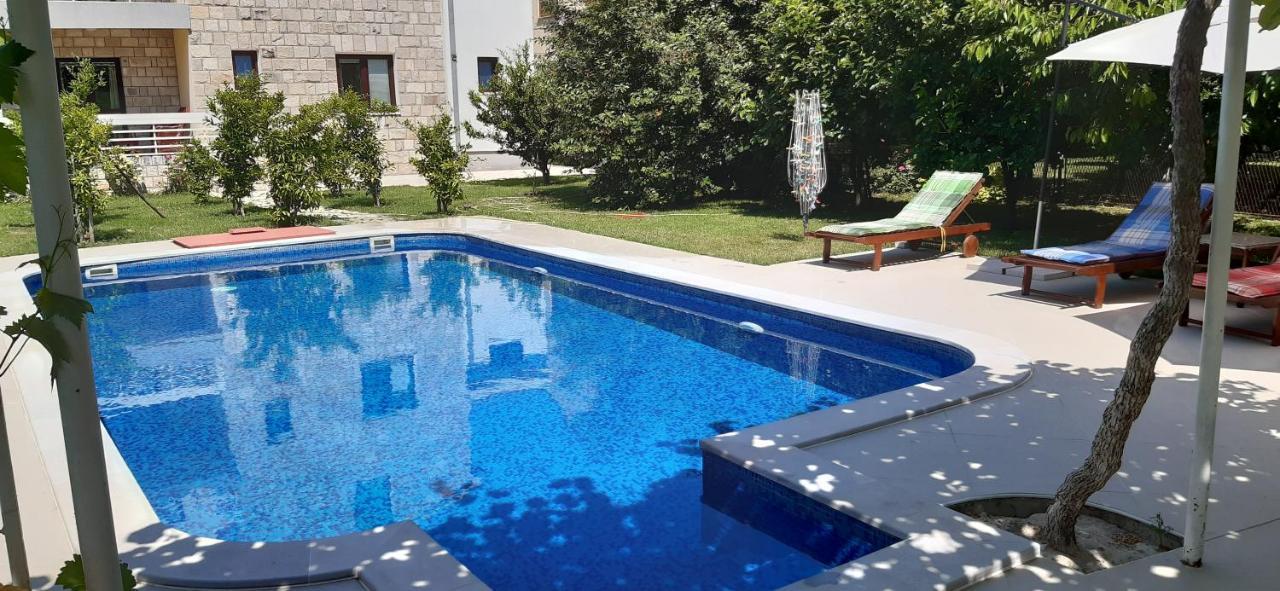 Apartmani Amira טרביניה מראה חיצוני תמונה