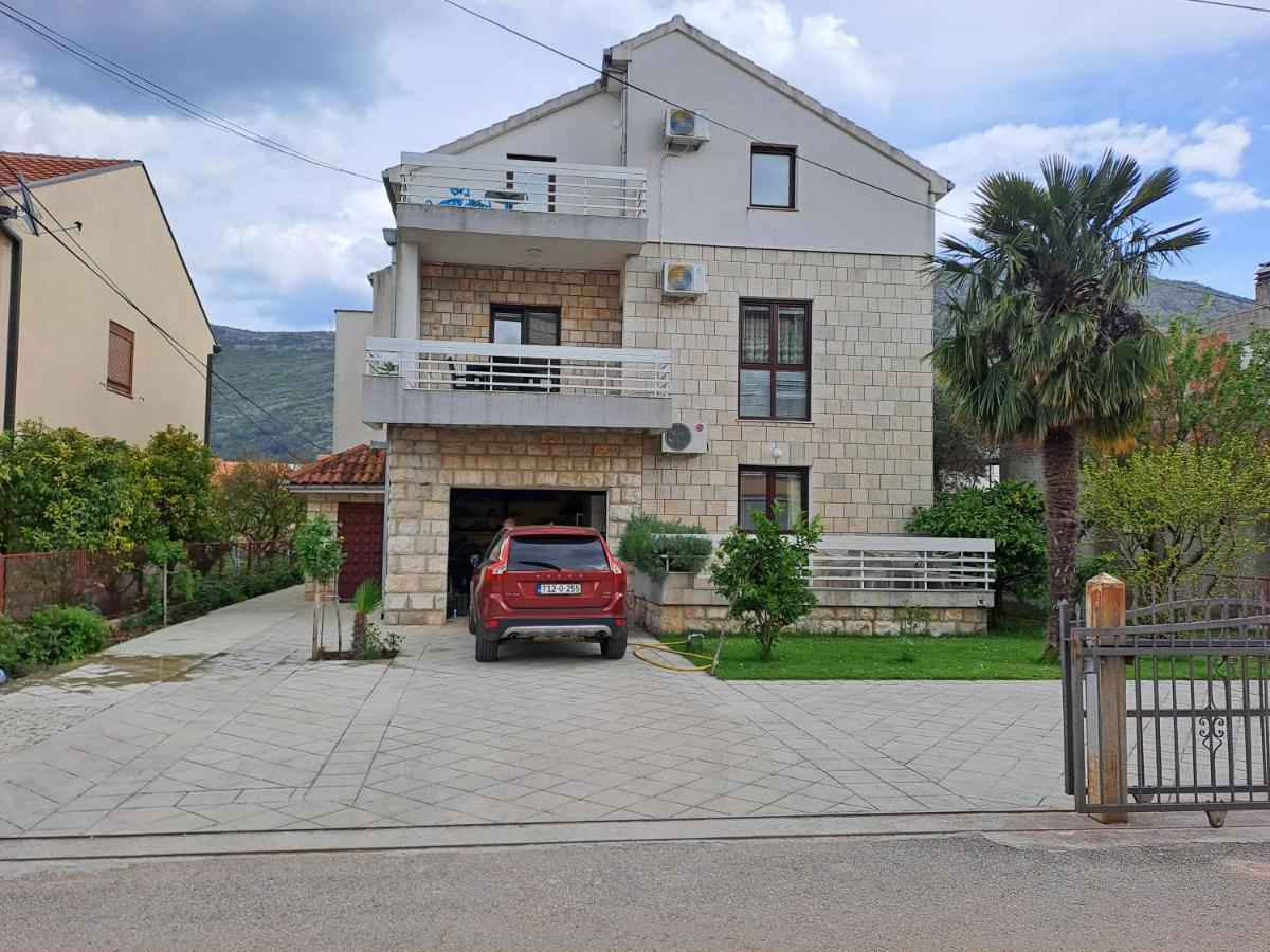 Apartmani Amira טרביניה מראה חיצוני תמונה